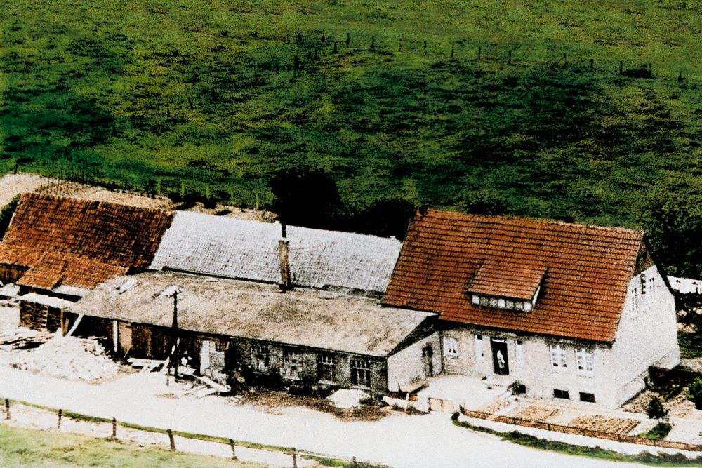 1954 werden die ersten Parkettböden in Meiste gefertigt MEISTERWERKE 1954